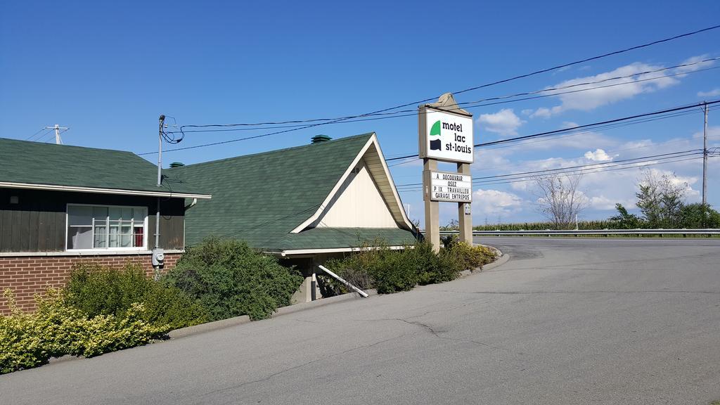 Hotel Oasis Lac St-Louis Salaberry-de-Valleyfield Exterior foto